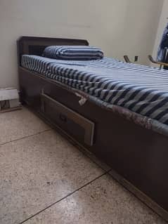 single Bed made  by pure sheesham wood