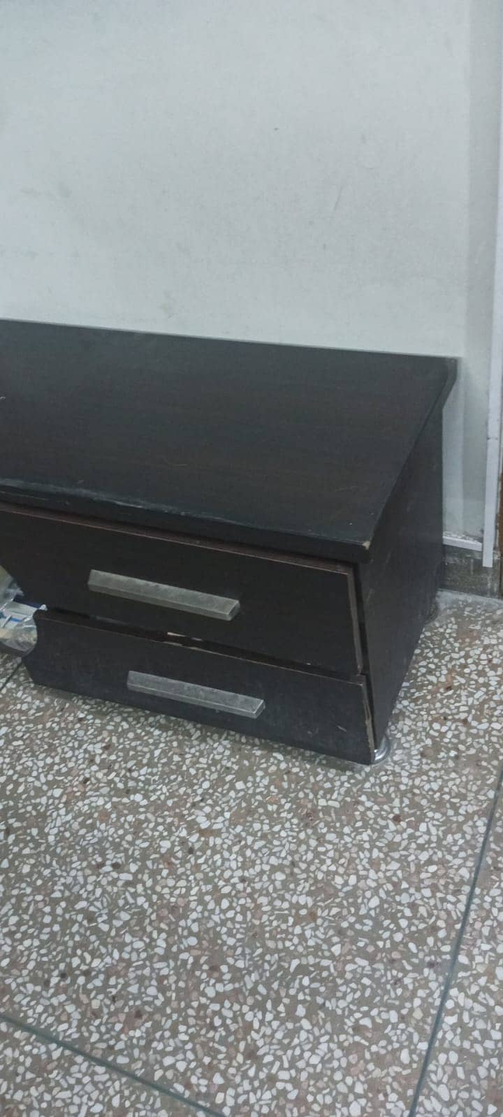 Old Furniture and Autowash and Microwave for sale 2