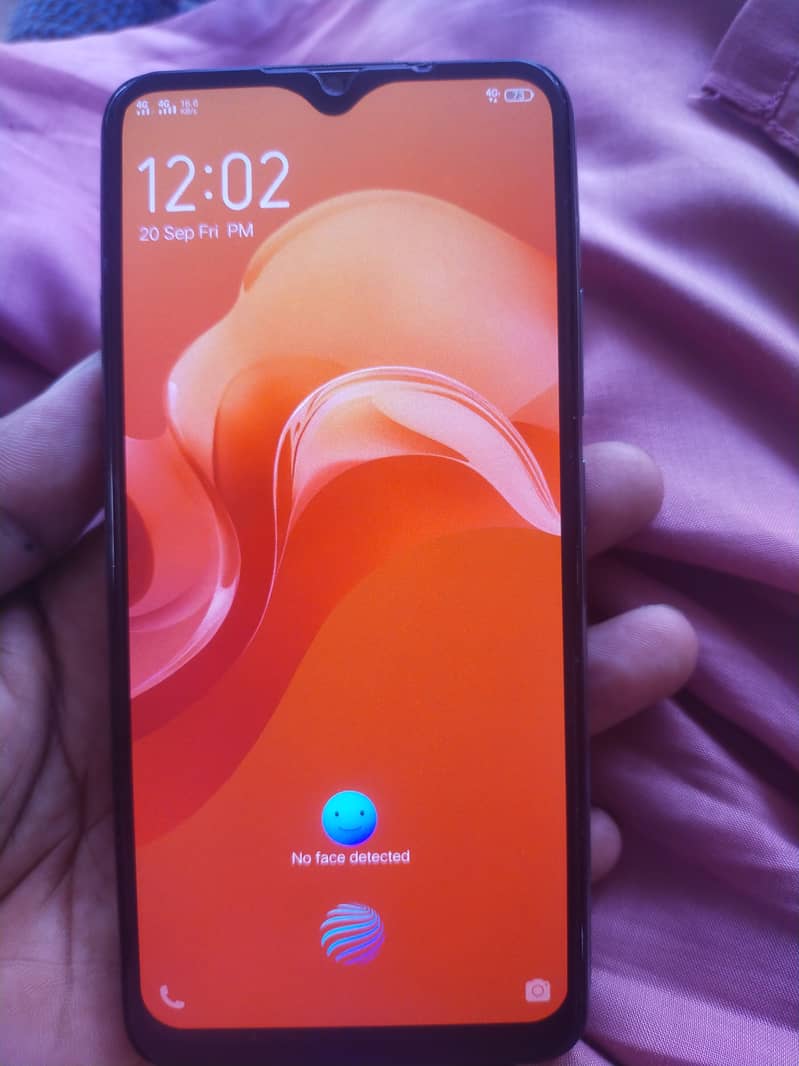 vivo s1  8.256 gb secreen finger All ok dual sim PTA Aprof. 10/10 2