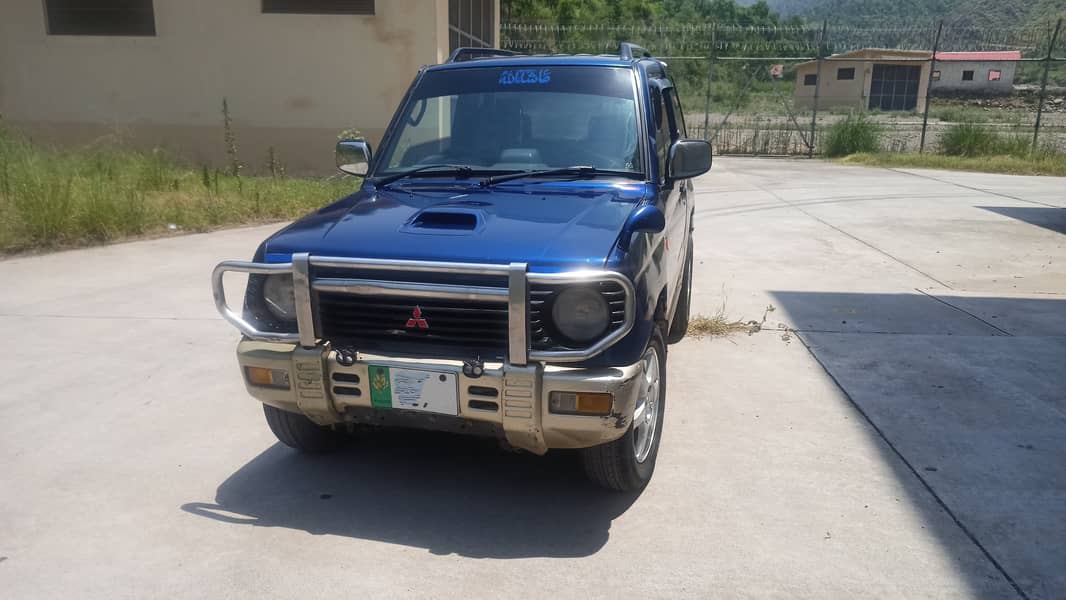 Mitsubishi Pajero Mini  1100 cc 2