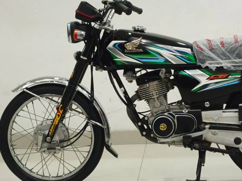 Honda CG 125 2023 Model 1