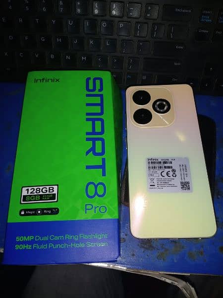 infinix smart 8 pro 4+128 1