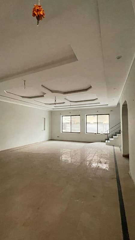 3 Kenal Farm House (13Bedrooms 13Bath) for Rent in D-17 Islamabad also for Commercial School Office, and Residence, 12