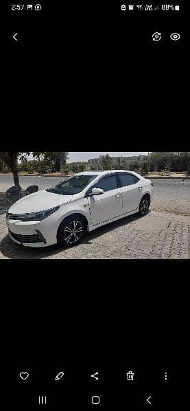 Toyota Altis Grande 2017 1