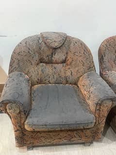 Sofa set , foam is in good condition as so as skeleton, cover needed