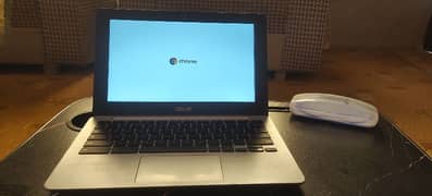 Asus Chromebook C200M 0