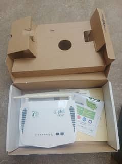 PTCL device with box charger New device 15 days used