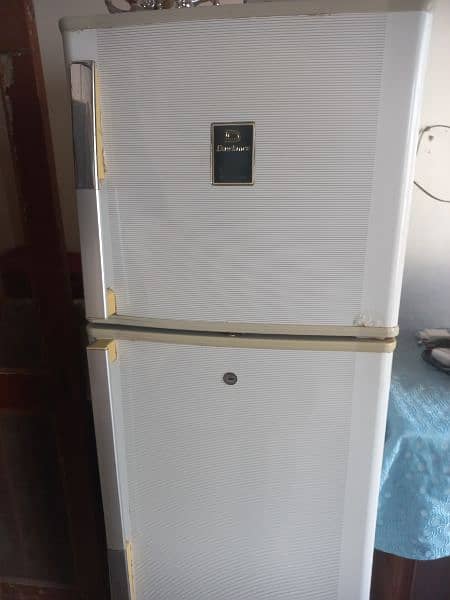 dawlance fridge good condition 1