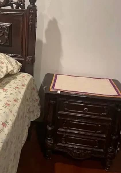 king size bed set/side table/wooden dressing/mattress/coffee chairs 1