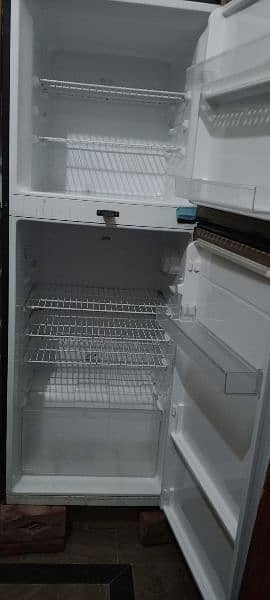 Dawlance Refrigerator 3