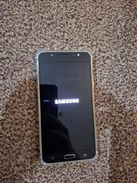 Samsung Galaxy J7 Genuine Condition 10 x 10 6