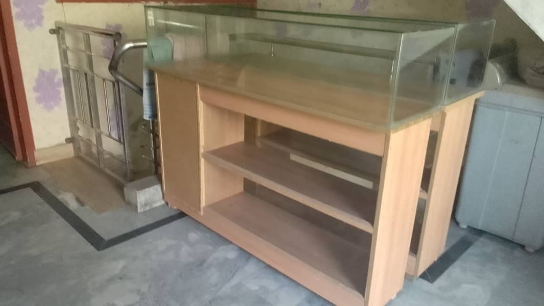 2 mobile counter for sale in good condition 2