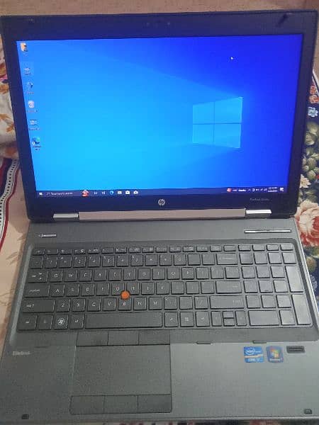 Hp Core i7 Workstation 0