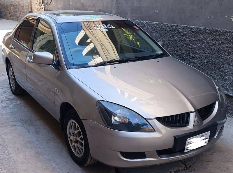 Mitsubishi Lancer 1.6 Auto SR 1