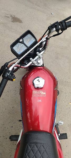 Honda 125 2024 3