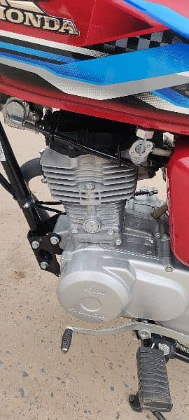 Honda 125 2024 5