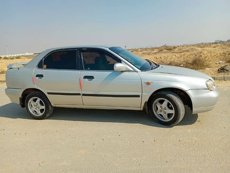 Suzuki Baleno 2003 11