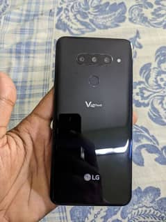 LG V40 Thinq