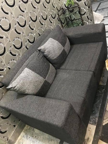 3 seater sofa for sale new condition 5