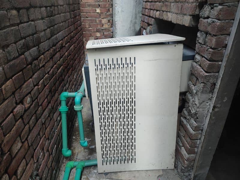 CHILLERS FOR INDUSTRIAL PURPOSE 1