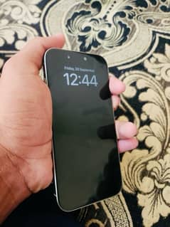 iPhone 15 pro Jv 128gb