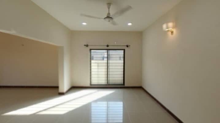 Buy Your Ideal 375 Square Yards House In A Prime Location Of Karachi 2