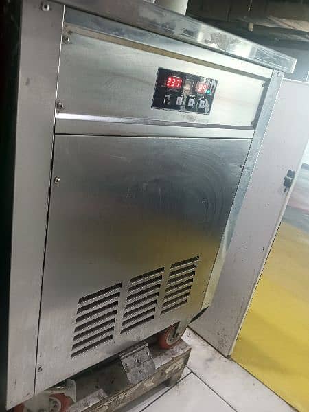 tawa Iceream roll machine argent sale 2