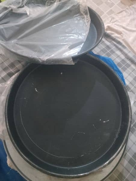 fryer , family pan and delivery bag for sale. 8