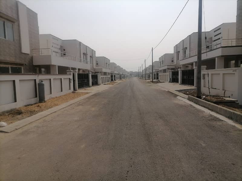 A House Of 350 Square Yards In Falcon Complex New Malir 6