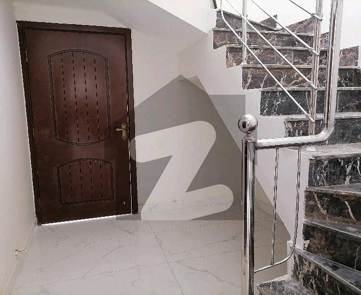 A House Of 350 Square Yards In Falcon Complex New Malir 16