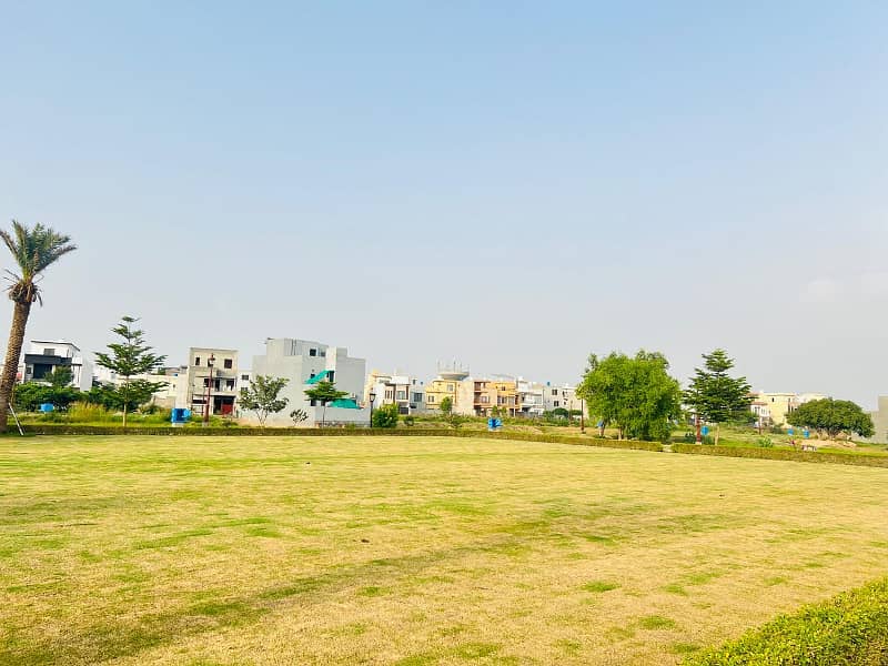 Near to Park And Main Boulevard 7 Marla Plot For Sale In Lake City Sector M-7 Block C-3 5