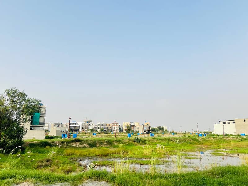 Near to Park And Main Boulevard 7 Marla Plot For Sale In Lake City Sector M-7 Block C-3 10