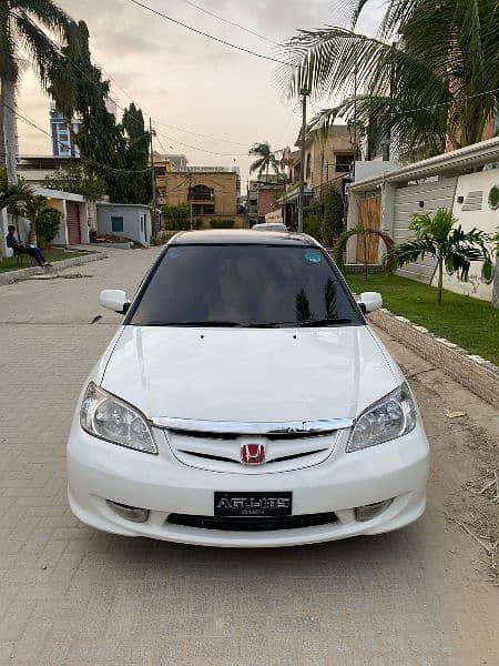 Honda Civic EXi 2004 1