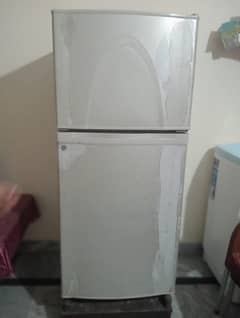 Dowlance Refrigerator For Sale