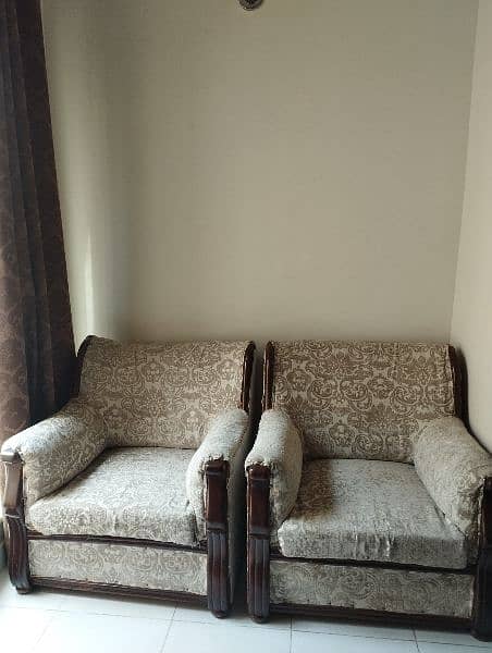 pair of 1 seater sofa 0