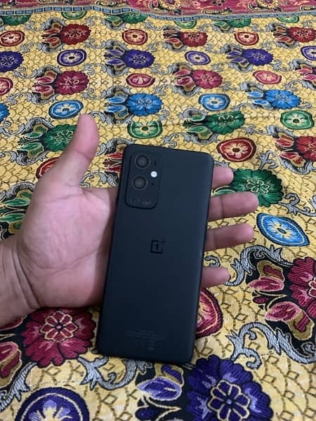 one plus 9 pro offical approved with box 4