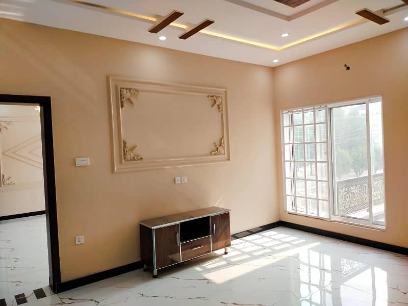 1 kanal Spanish brand new Luxury living house for sale shaheen block chinar Bagh lahore 16