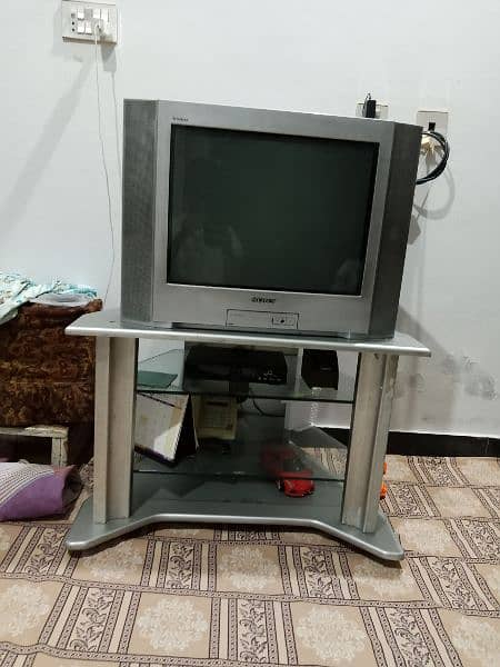 Sony TV & Trolly 2