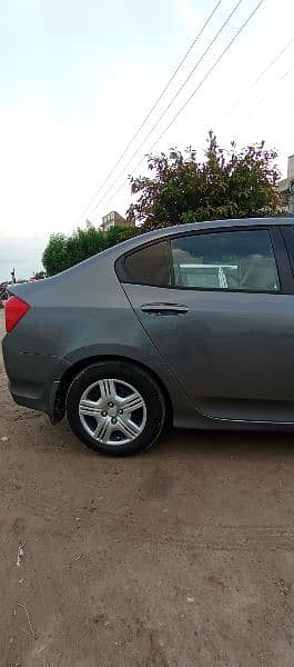 Honda City IVTEC 2016 total genuine 2