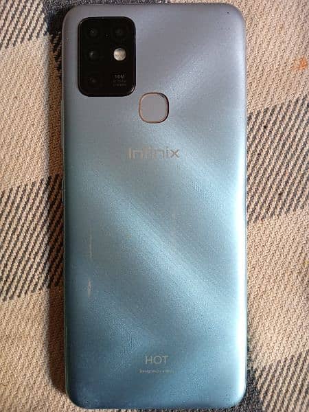 infinix hot 10 4/64 2