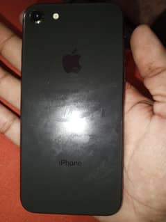 i phone 8 ha 64 gb ha waterproof ha no any fulat battry health 81 ha