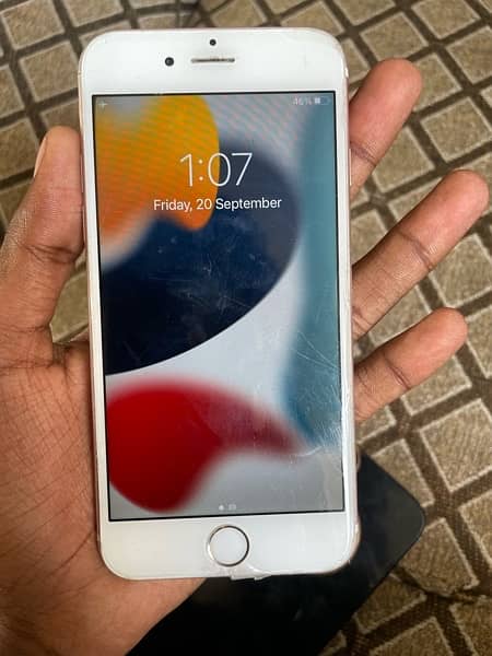 iPhone 6s 32gb official approved factory unlock all sim working 1