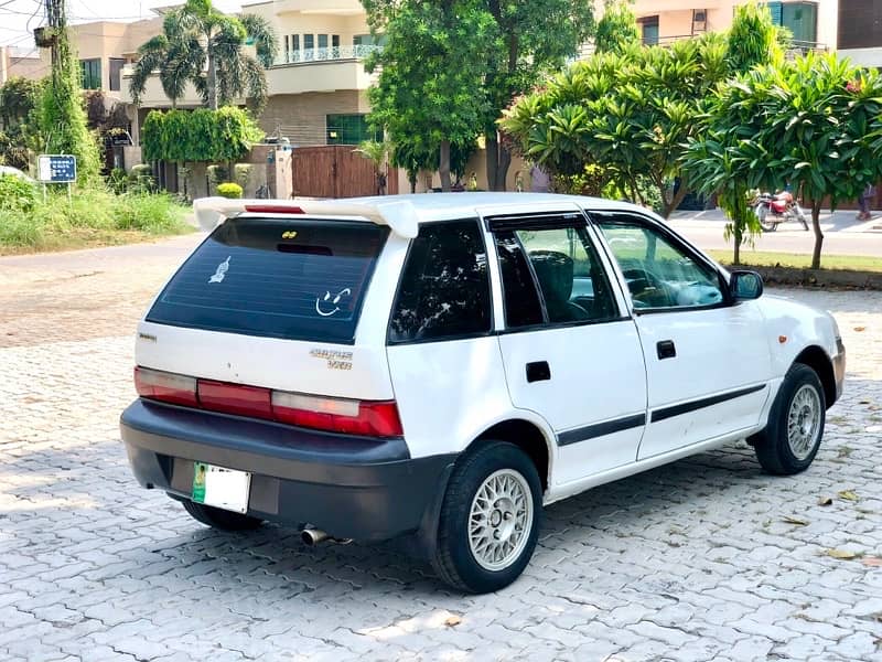 Suzuki Cultus VXR 2002 1