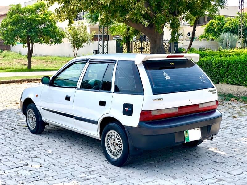 Suzuki Cultus VXR 2002 2