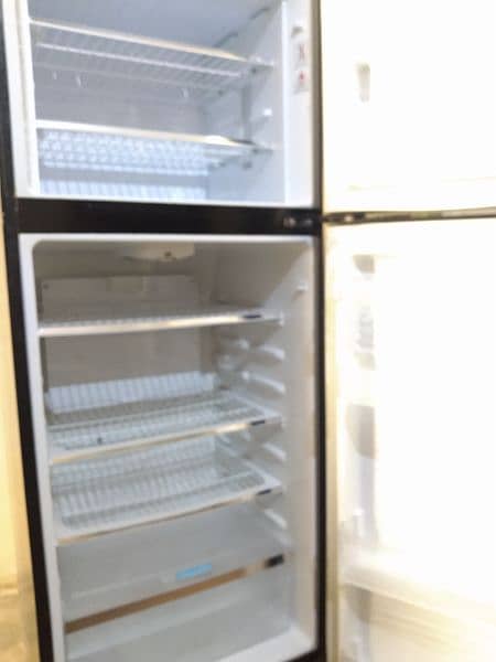 Kenwood fridge 1