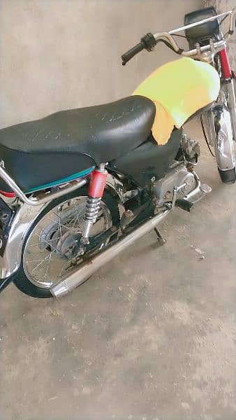 Bike For urgent sale.   Contact number. . . . 03435543074. . . 6