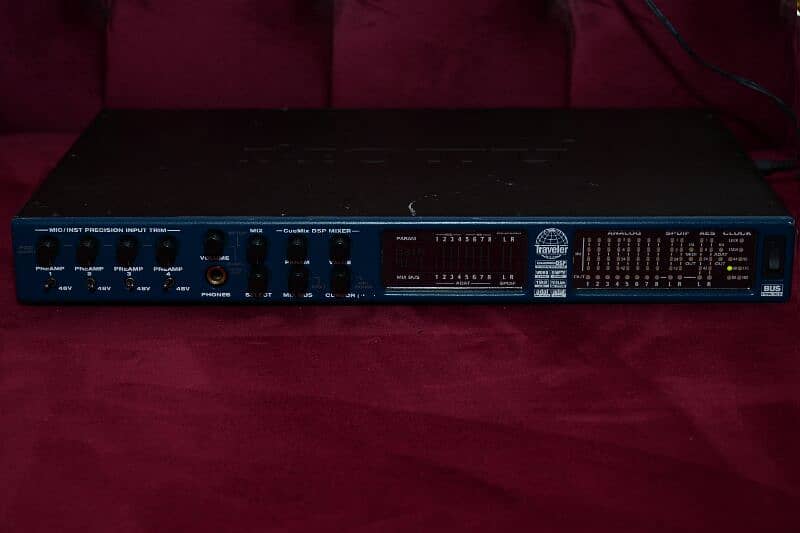 MOTU Traveler-mk3 – FireWire Audio Interface 1