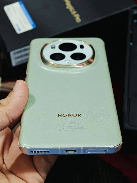 Honor Magic 6 pro 12