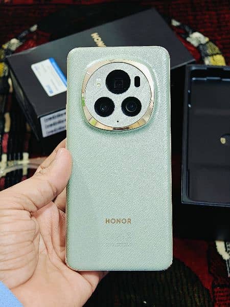 Honor Magic 6 pro 13