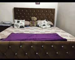 3month use bed king size bed with 2side table